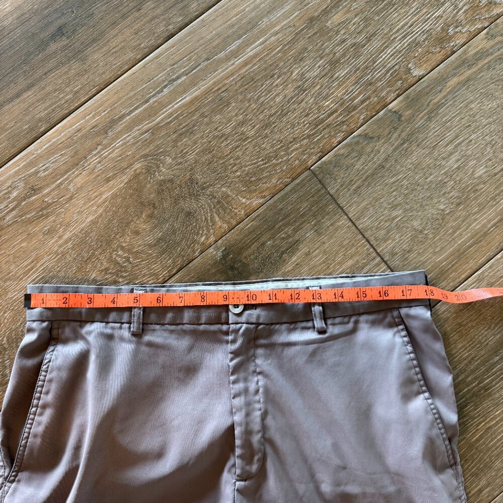 Snake Eyes Dry-18 mens taupe shorts (golf, casual, preppy) size 36 - Picture 4 of 10